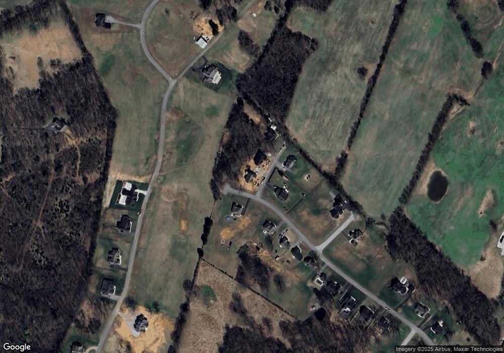 697 Chris St, Bowling Green, KY 42103 - photo 1