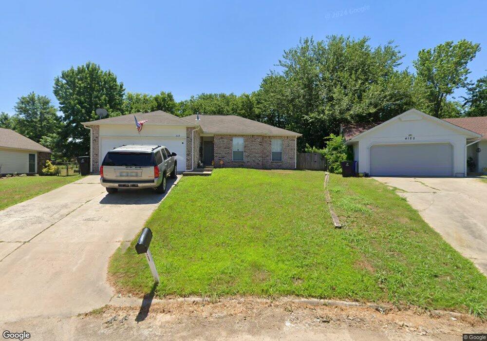 219 W Utica St, Broken Arrow, OK 74011 - photo 1