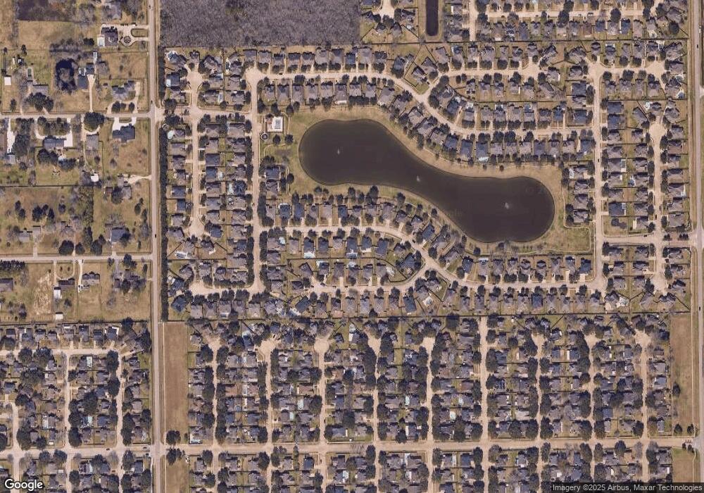 4804 Lakefront Terrace Dr, Pearland, TX 77584 - photo 1