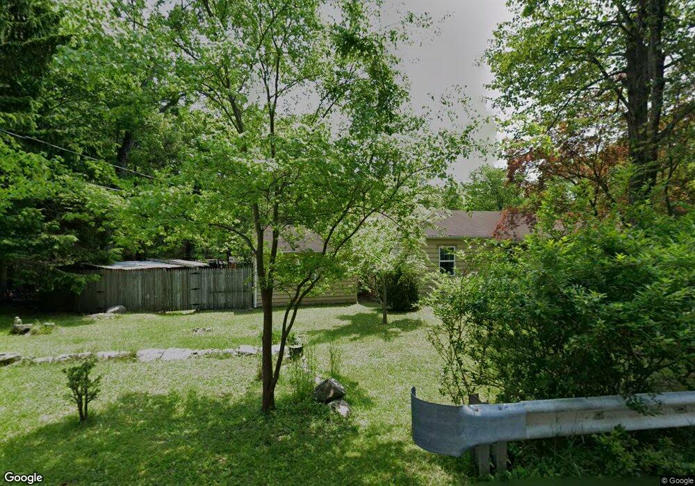 214 Oak Ln, Cresco, PA 18326 - photo 1