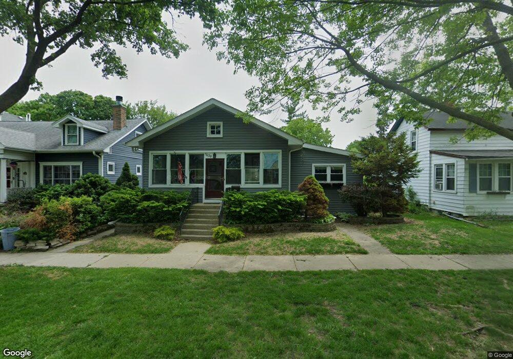 1639 E Walnut Ave, Des Plaines, IL 60016 - photo 1