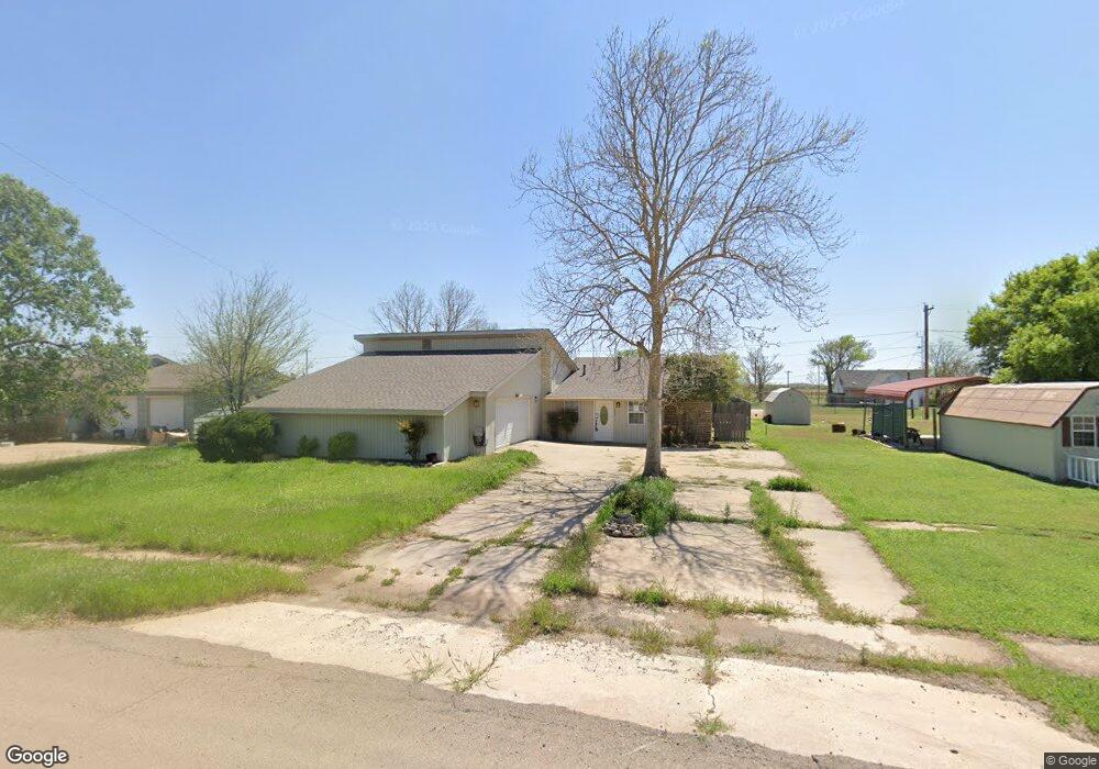 420 E 2nd St, Duke, OK 73532 - photo 1
