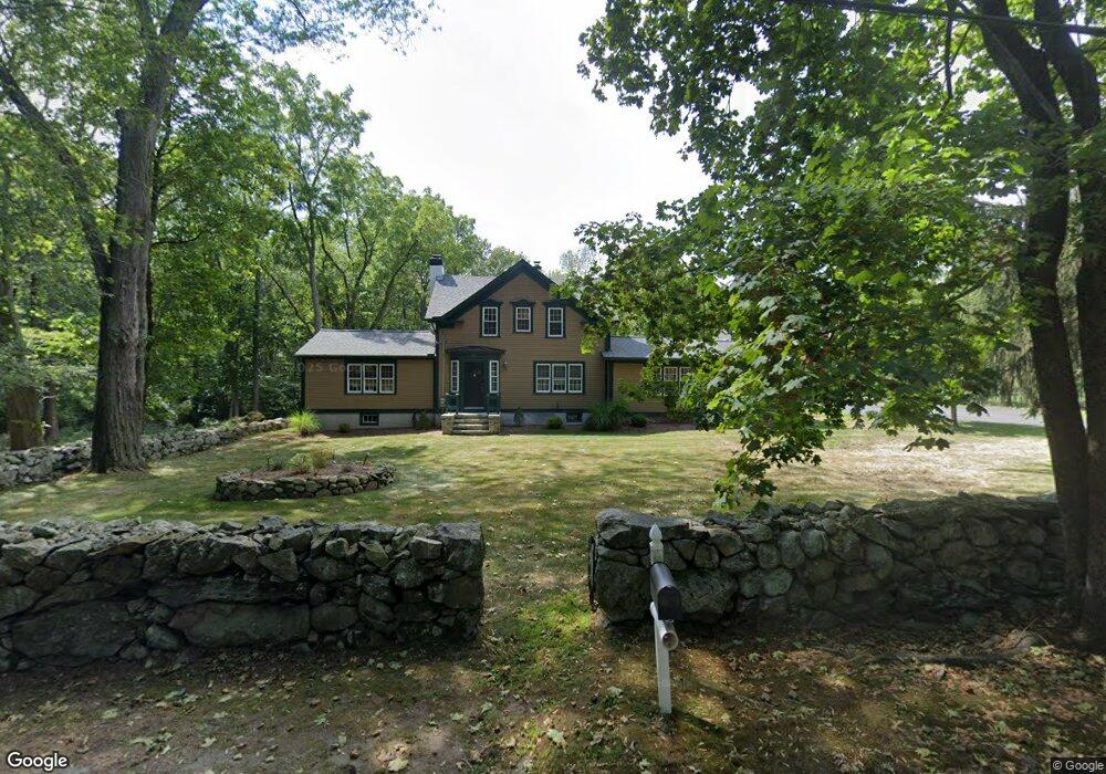 533 Greenbush Rd, East Greenwich, RI 02818 - photo 1