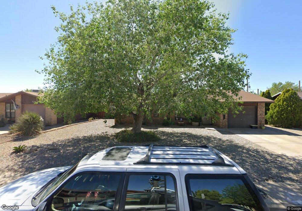 512 Plainview Dr, Alamogordo, NM 88310 - photo 1