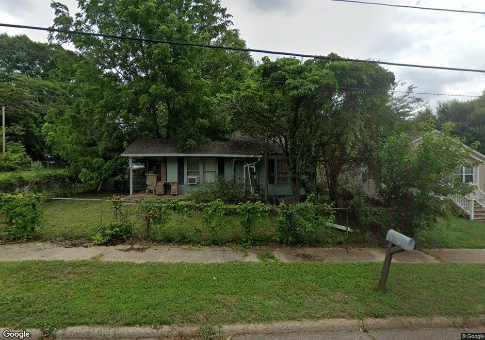 1101 Caldwell St, Statesville, NC 28677 - photo 1