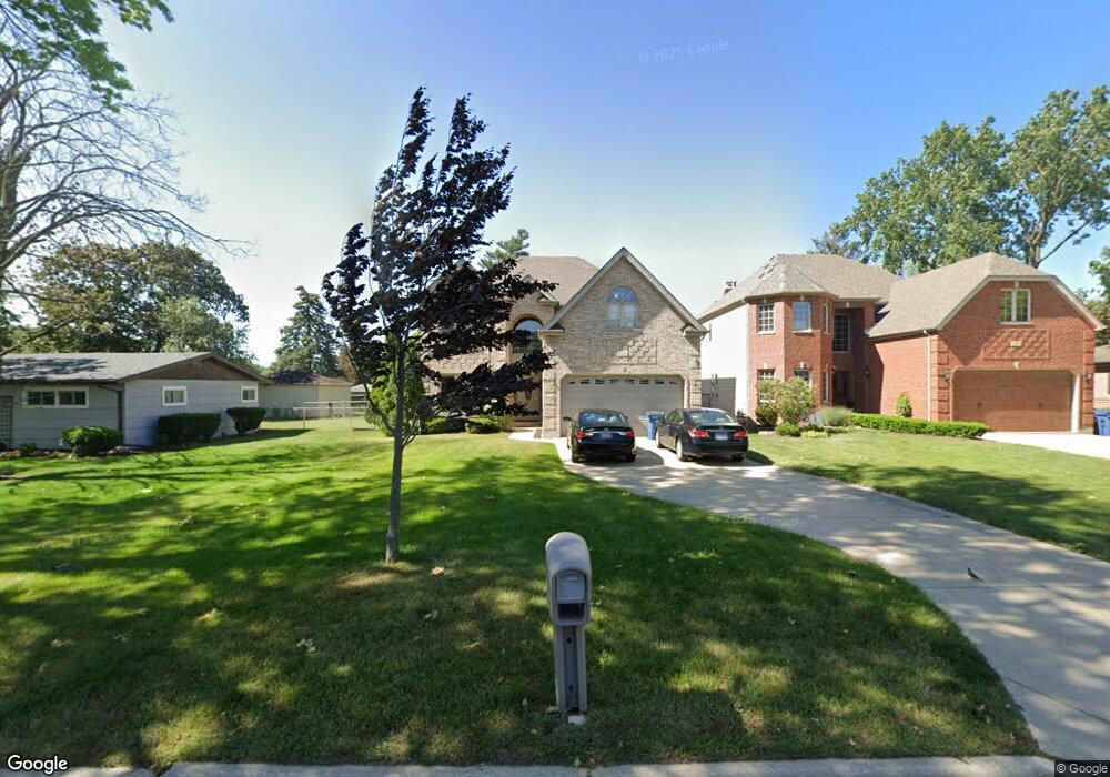 651 W Armitage Ave, Elmhurst, IL 60126 - photo 1
