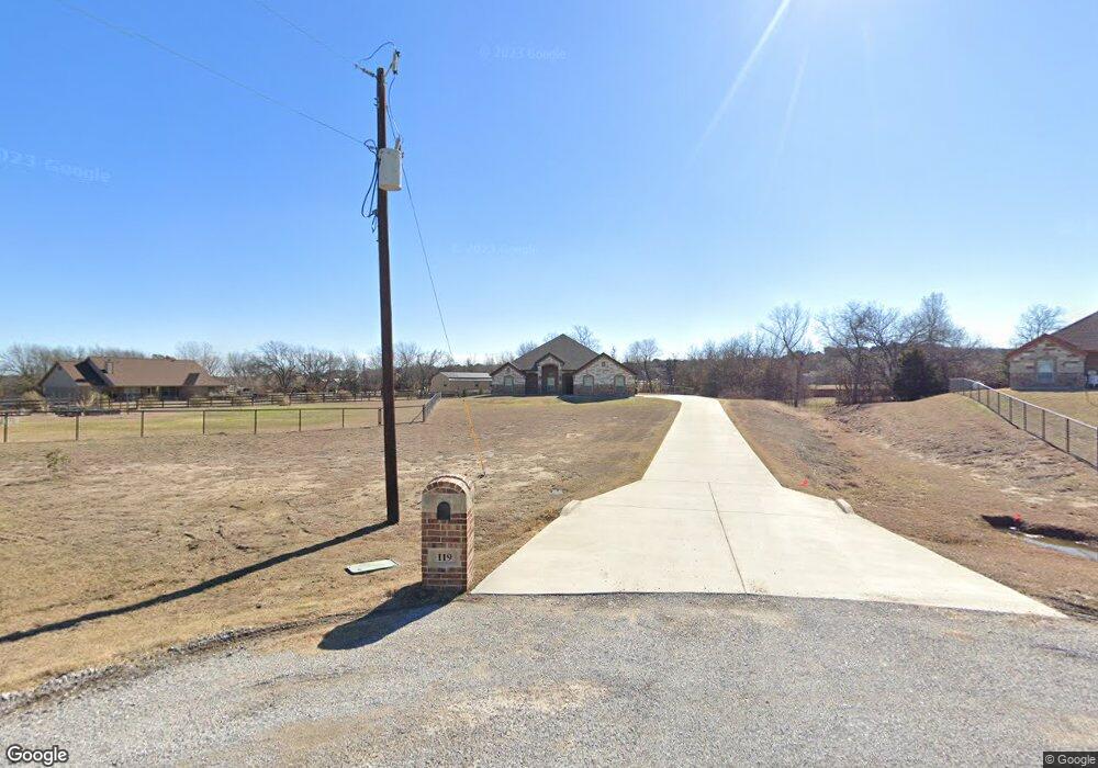 119 S Casey Ct, Springtown, TX 76082 - photo 1