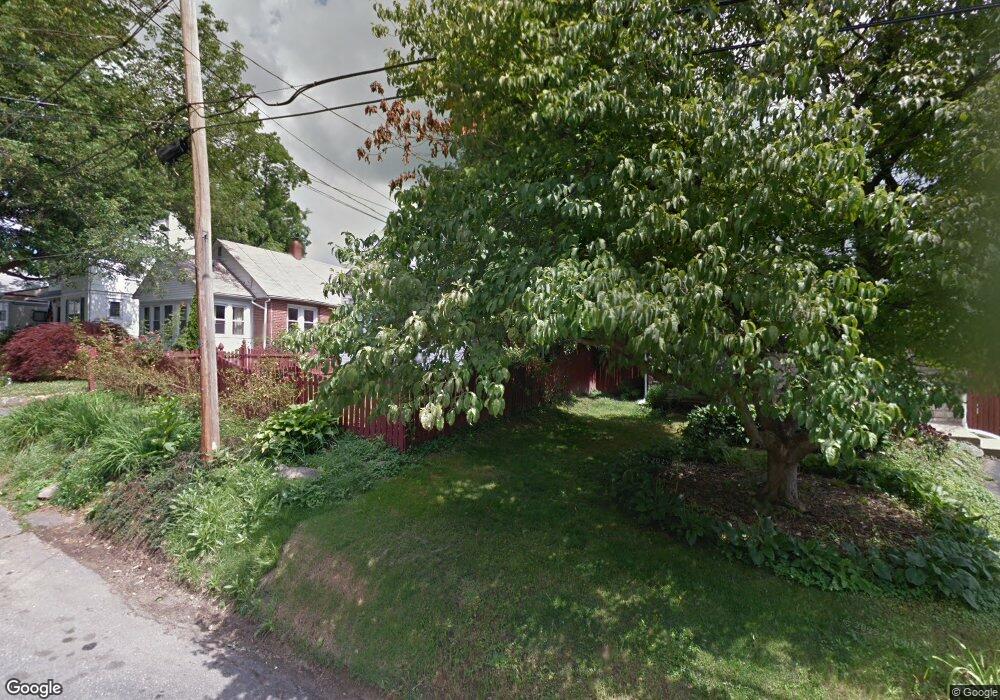 113 Maple Rd, Wallingford, PA 19086 - photo 1