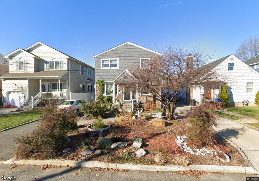 20 Regina Ave, North Bellmore, NY 11710 - photo 1