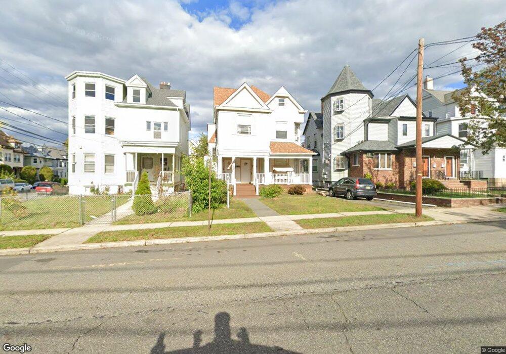 252 Lafayette Ave, Passaic, NJ 07055 - photo 1