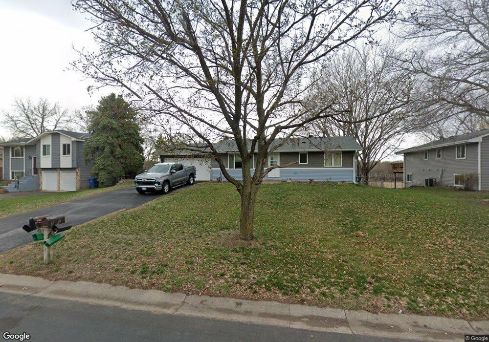 10810 Hummingbird St NW, Coon Rapids, MN 55433 - photo 1