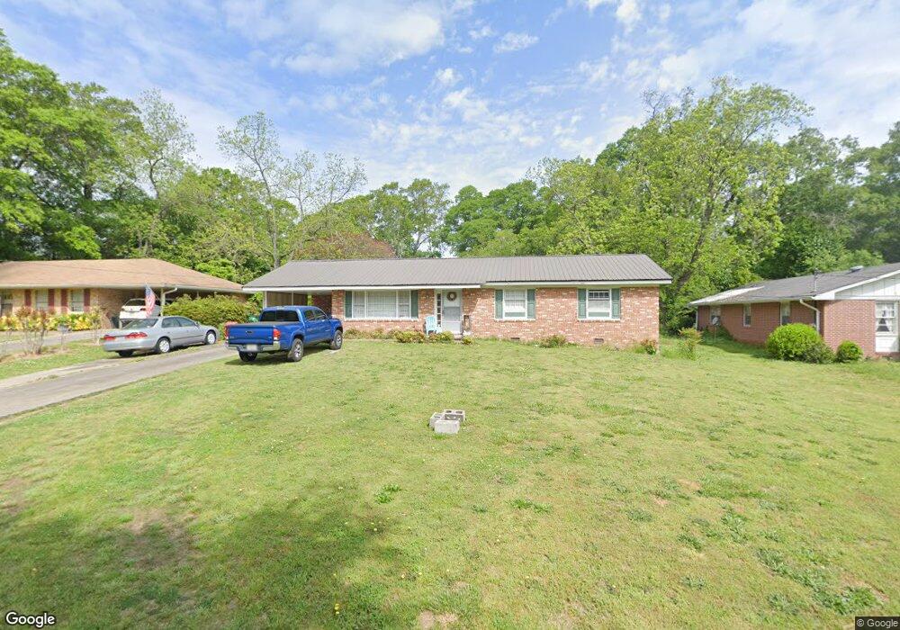 249 Sherwood Dr, Winder, GA 30680 - photo 1