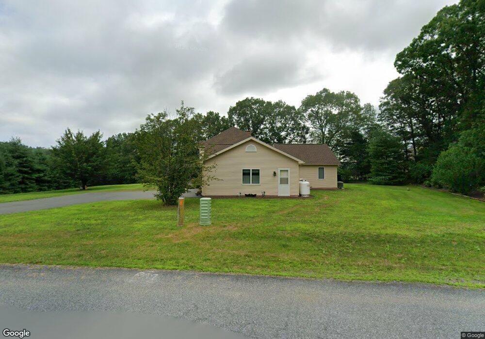 11 E Hyland Dr, New Ringgold, PA 17960 - photo 1