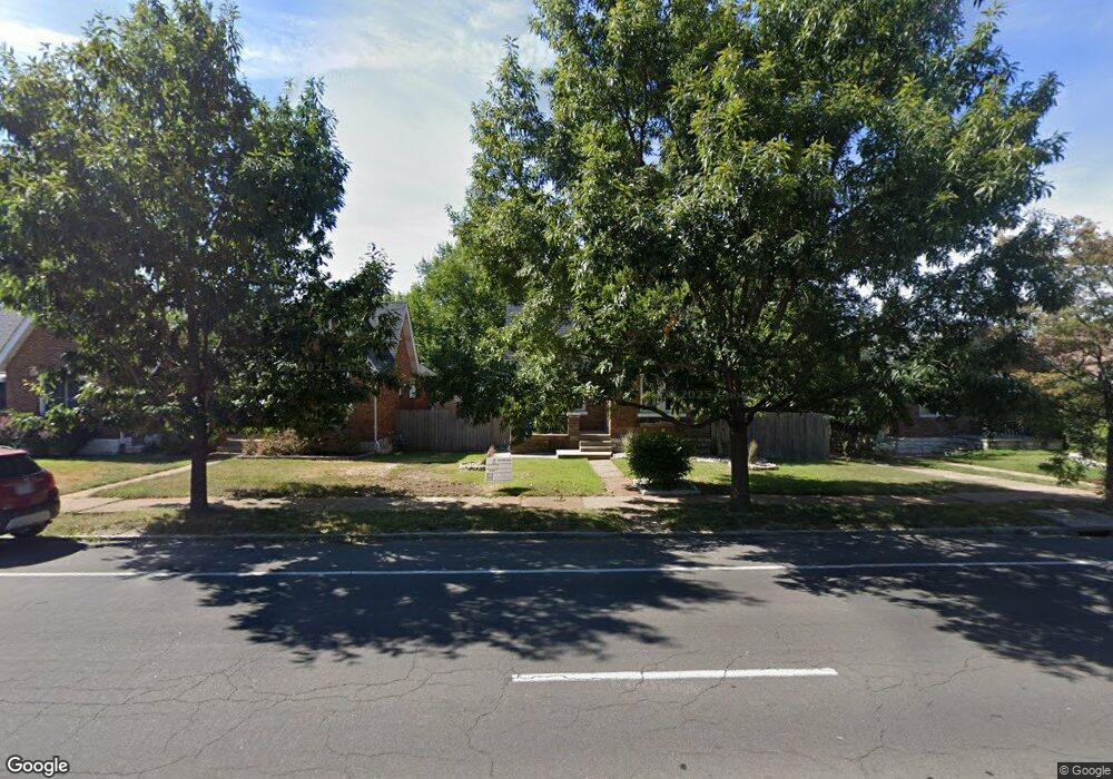 5248 Chippewa St, Saint Louis, MO 63109 - photo 1