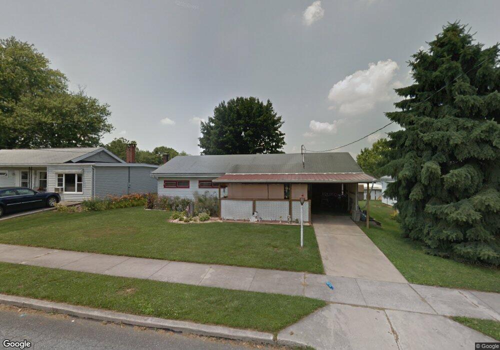 739 E Cypress St, Palmyra, PA 17078 - photo 1