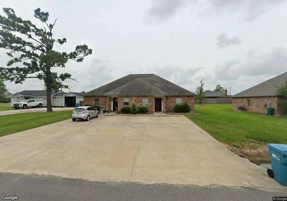 5833 Nobie Ln, Lake Charles, LA 70605 - photo 1