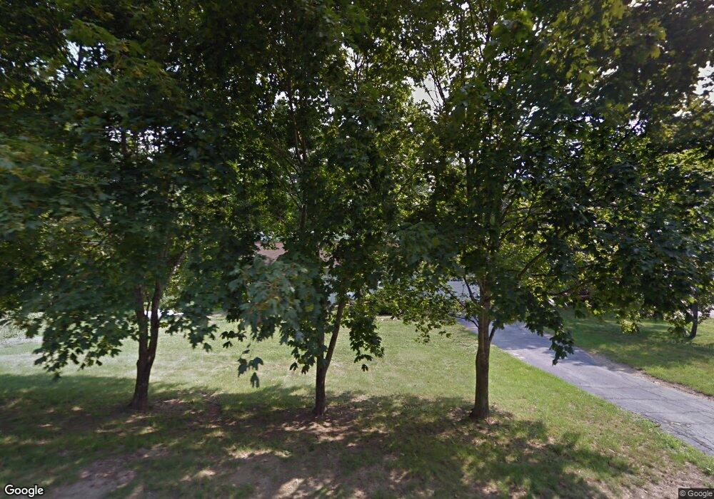 10 Profile Dr, Merrimack, NH 03054 - photo 1