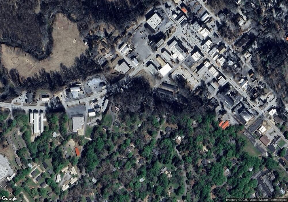 287 W Water St, Clarkesville, GA 30523 - photo 1