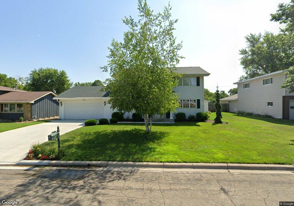 1614 Bunker Hill Rd, Albert Lea, MN 56007 - photo 1