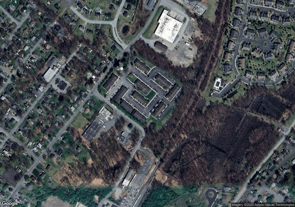 40 Jimal Dr unit 114, Middletown, NY 10940 - photo 1