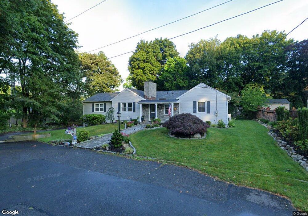 7 Moore St, Darien, CT 06820 - photo 1