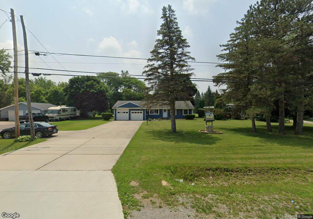 11128 Davison Rd, Davison, MI 48423 - photo 1