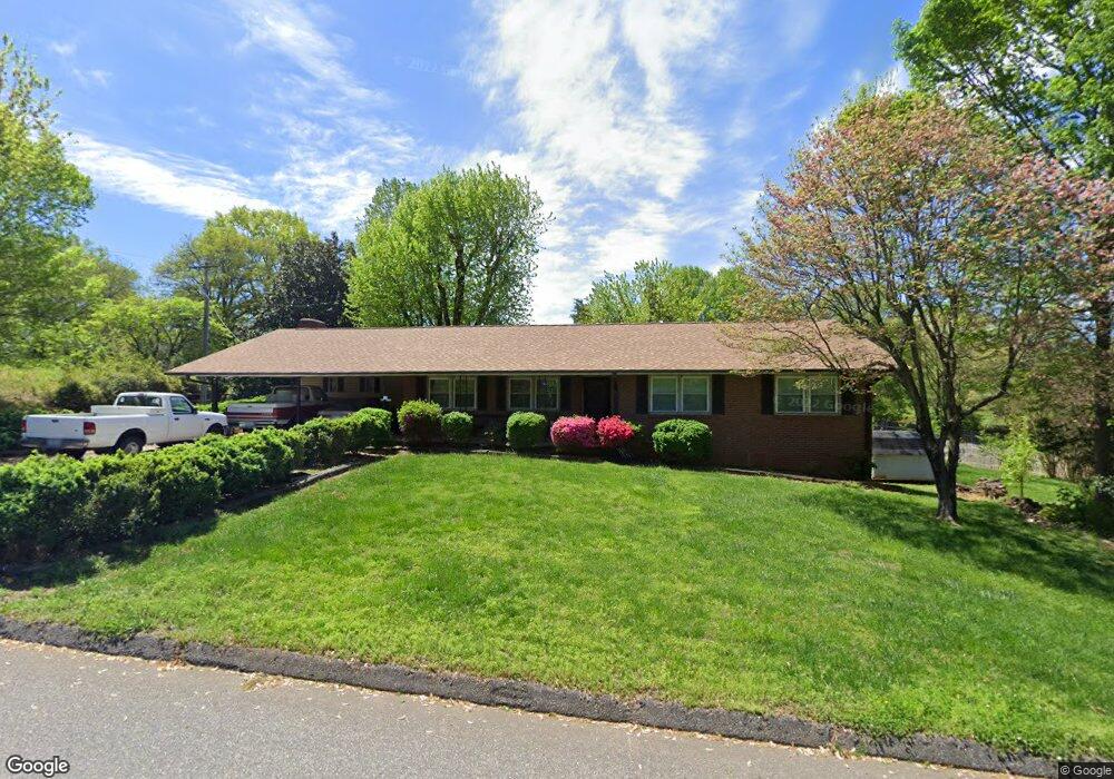 801 Valley St, Statesville, NC 28677 - photo 1