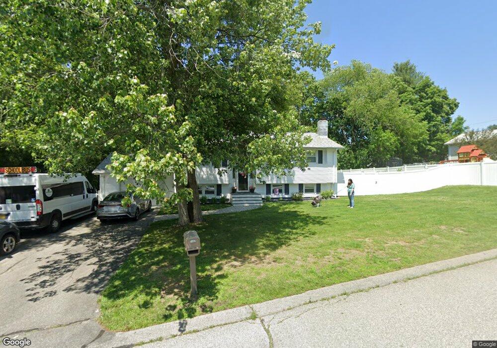 17 Oriole Dr, Dracut, MA 01826 - photo 1