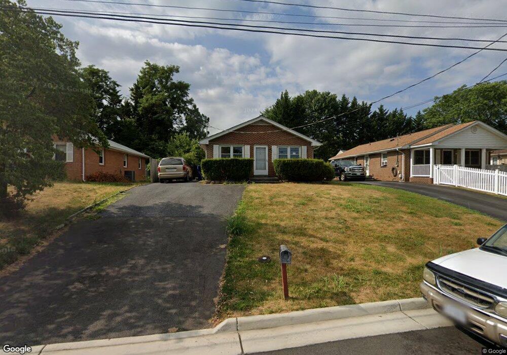 112 W 16th St, Front Royal, VA 22630 - photo 1