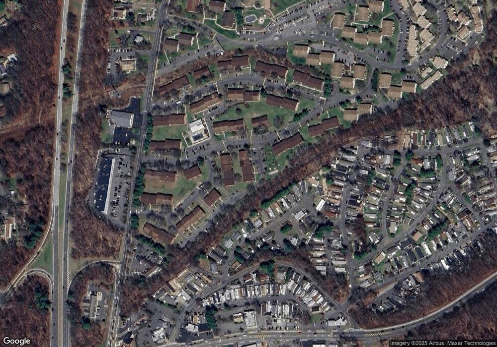 10 Charles Ln unit 1A, Pomona, NY 10970 - photo 1