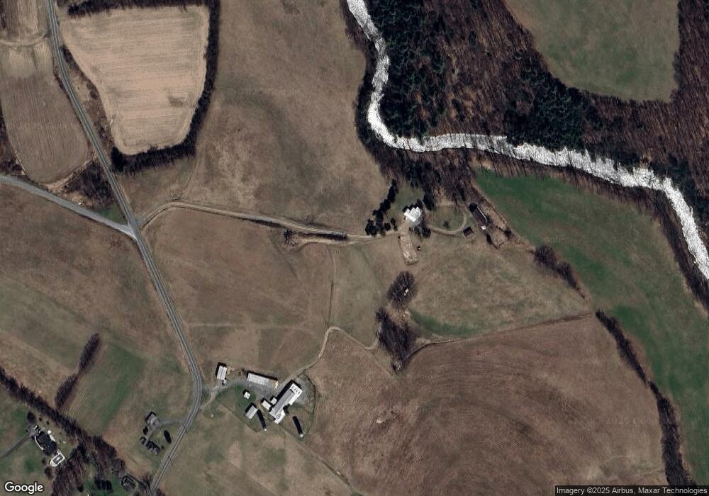 319 Menemsha Ln, Wynantskill, NY 12198 - photo 1