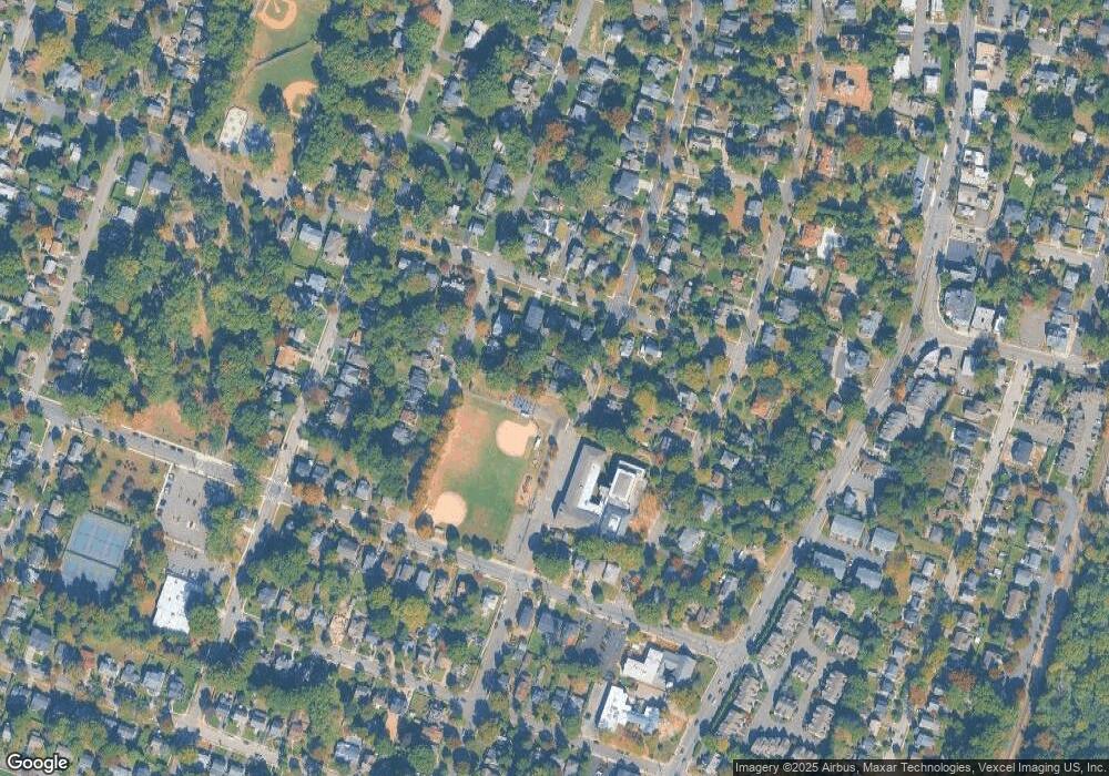 737 Bogert Rd, River Edge, NJ 07661 - photo 1