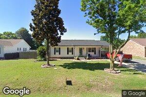 304 Manor Rd, Steele, MO 63877