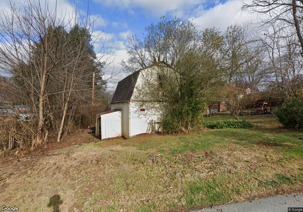 704 Milligan Hwy, Johnson City, TN 37601 - photo 1