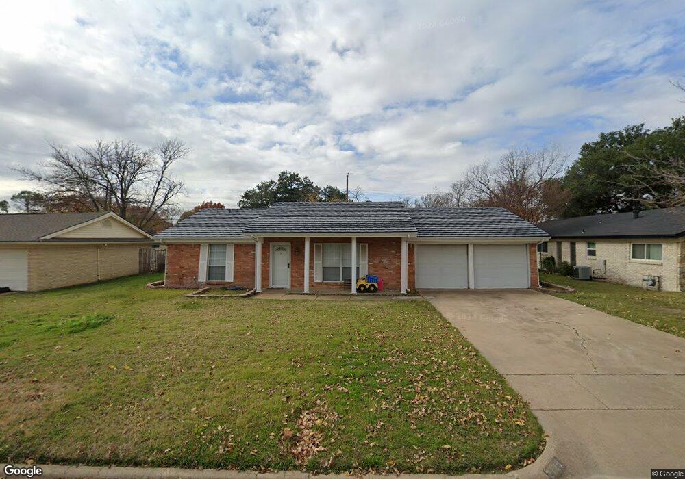 2129 Shady Grove Dr, Bedford, TX 76021 - photo 1
