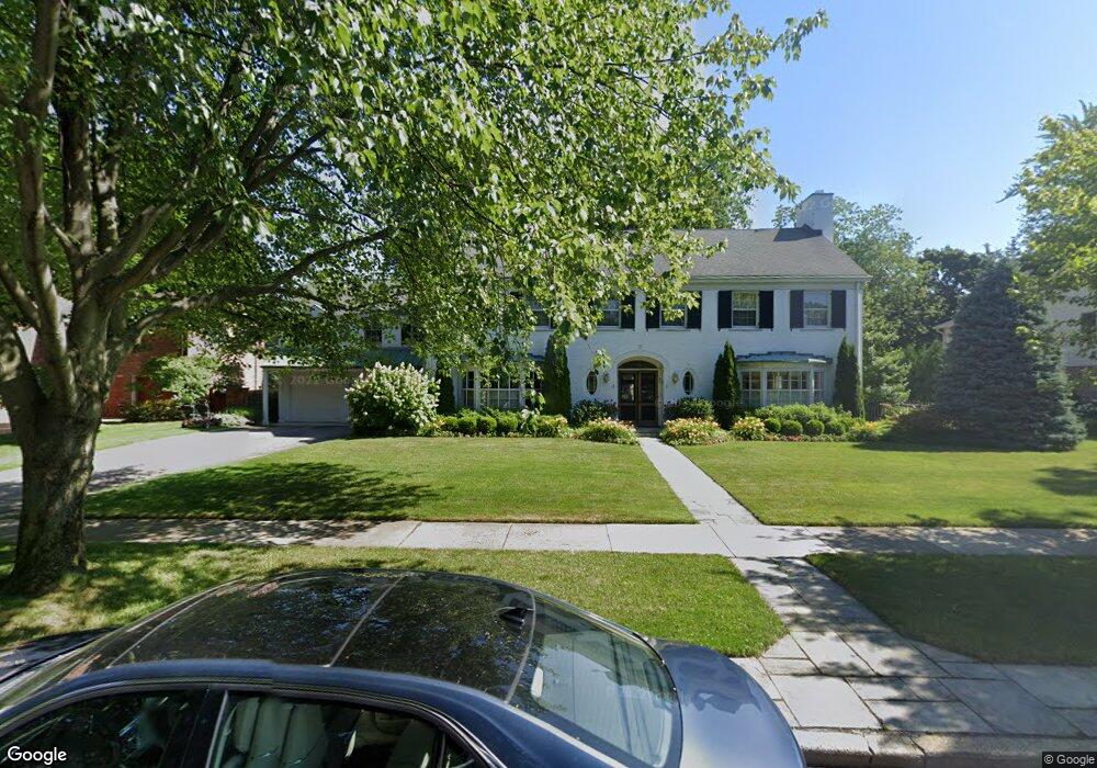 84 Stephens Rd, Grosse Pointe Farms, MI 48236 - photo 1