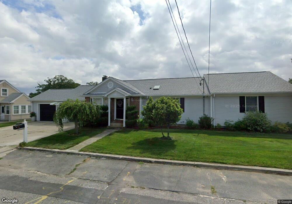 385 Bryant St, Cumberland, RI 02864 - photo 1