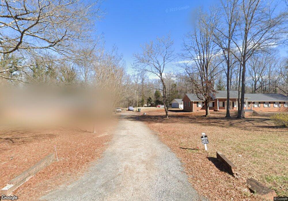 7735 Irwin Rd, Charlotte, NC 28215 - photo 1