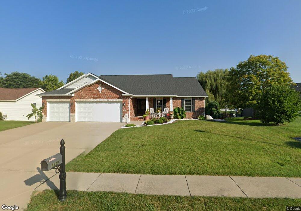 1100 Oak Ln, Maryville, IL 62062 - photo 1