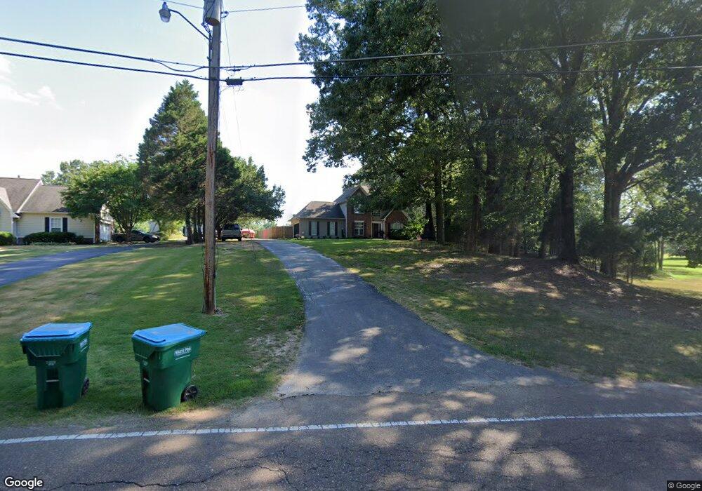 1715 Thousand Oaks Dr, Hernando, MS 38632 - photo 1