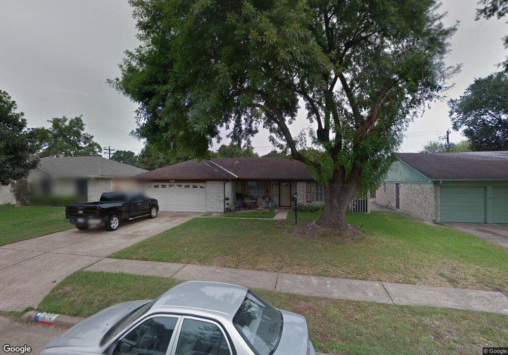 1010 Saddle Rock Dr, Houston, TX 77088 - photo 1