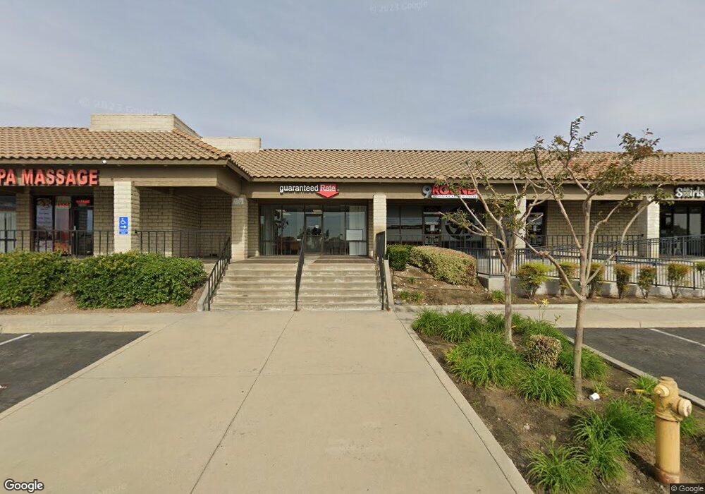 1217 Woodmere Dr unit 27, Upland, CA 91786 - photo 1