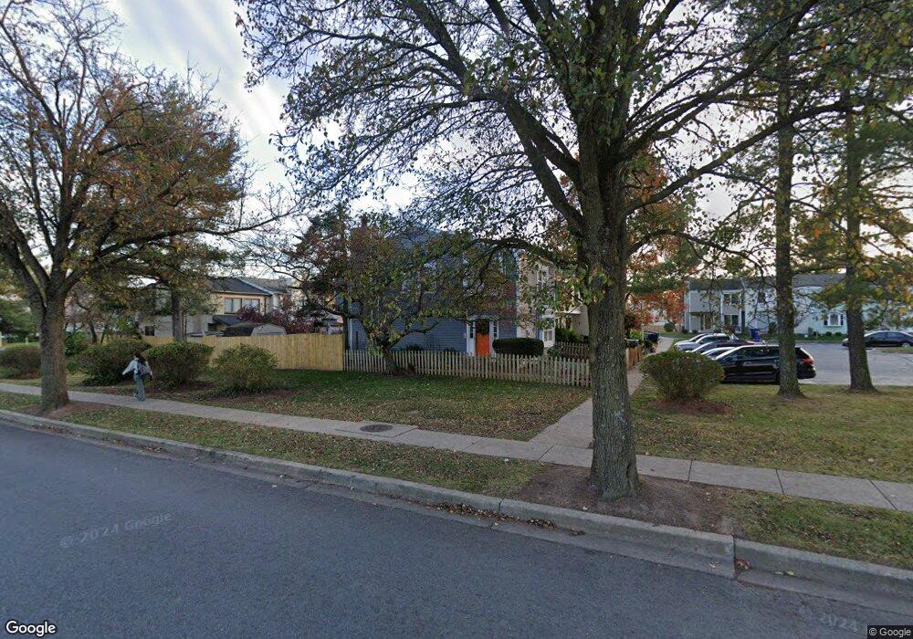 17508 Hoskinson Rd, Poolesville, MD 20837 - photo 1