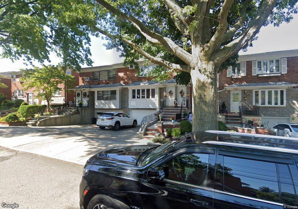 5812 183rd St, Fresh Meadows, NY 11365 - photo 1