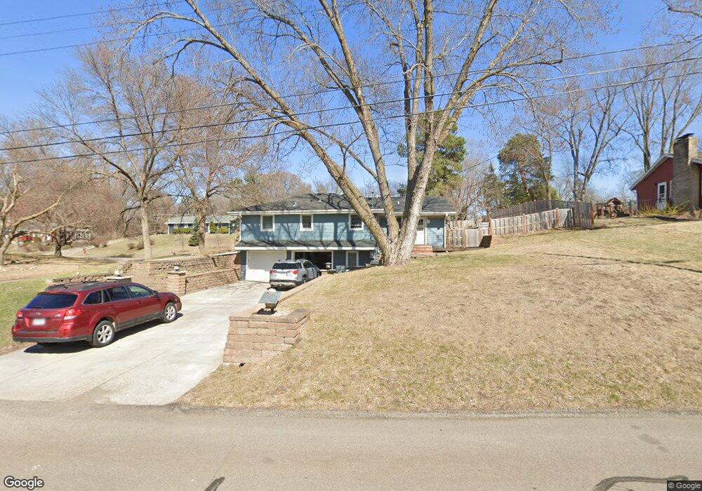 5223 Glenview Dr, Minnetonka, MN 55345 - photo 1