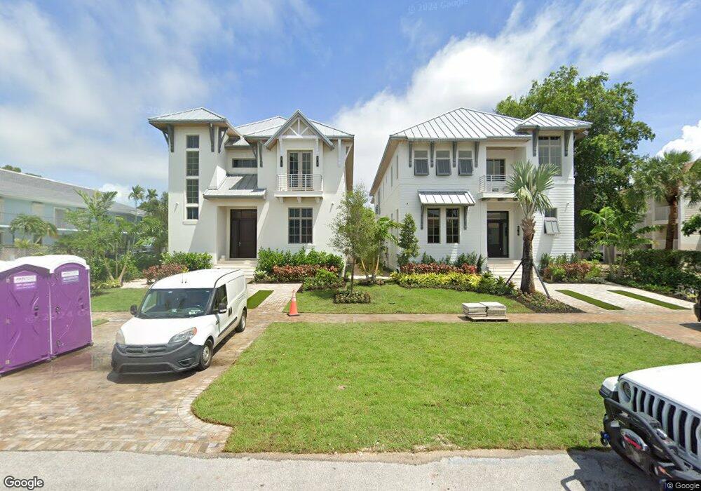 845 11th Ave S unit 2, Naples, FL 34102 - photo 1