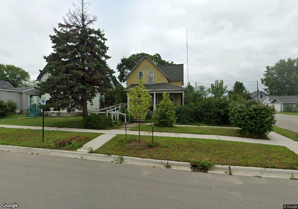 1504 15th Ave, Menominee, MI 49858 - photo 1