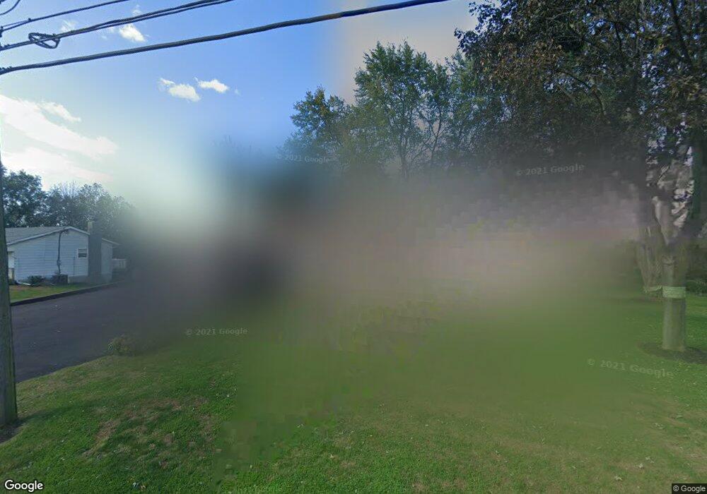 464 Snyder Rd, Reading, PA 19605 - photo 1