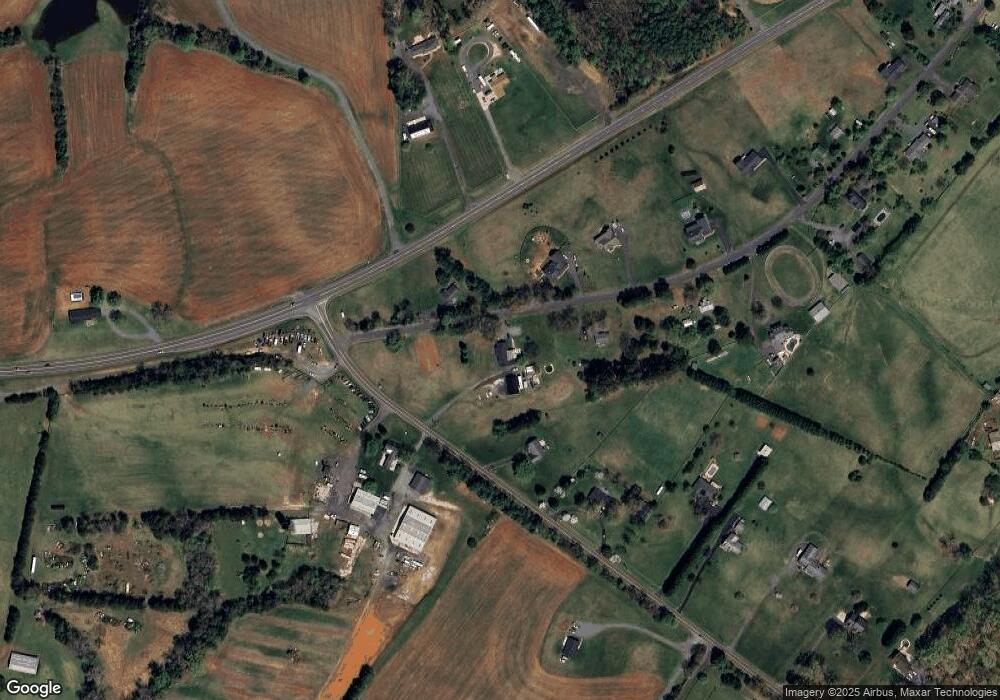 27366 Strawberry Hill Rd, Rhoadesville, VA 22542 - photo 1