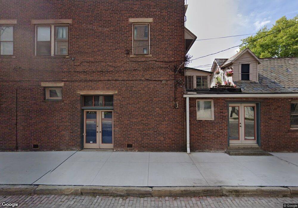 256 1/2 E Whittier St, Columbus, OH 43206 - photo 1